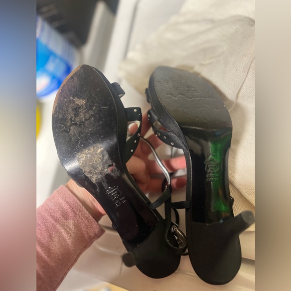 Sparkly kitten heels pre loved 9 1/2 - Picture 2 of 3